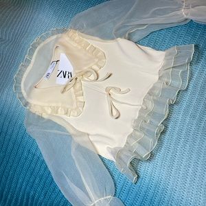 Zara blouse new with tags!!!